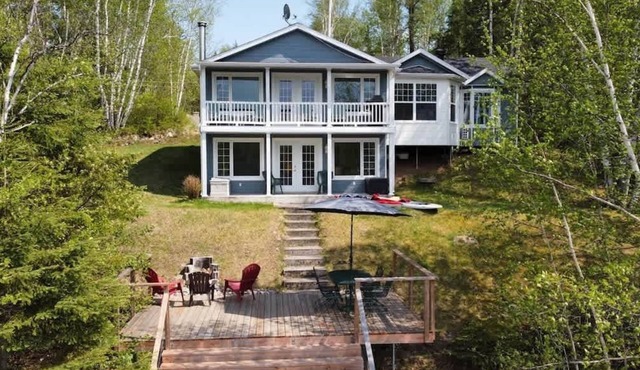Expatrié | Tavata Chalets | calme et lac in Saint-David-de-Falardeau