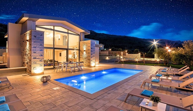 für 45 Personen in Chania, Kreta (West-Kreta) by Interhome