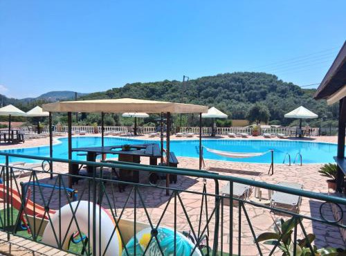 Filoxenia Studios and Mermaid Pool