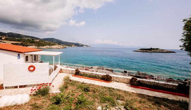 Floreika Studio By The Sea