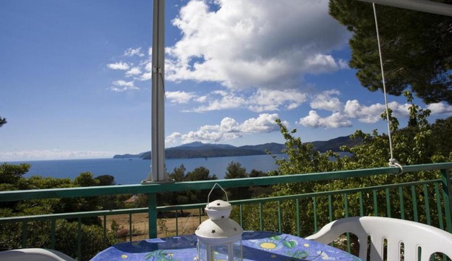 Galatea appartamento con bellissima vista mare in Casa Morcone