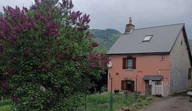 Gite de la Couze authentic Auvergne house ideal for nature lovers in Valbeleix