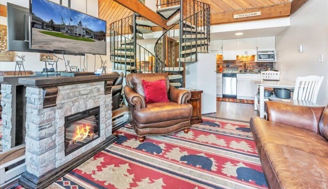 Great Condo at the base of Schuss Mountain! in Mancelona