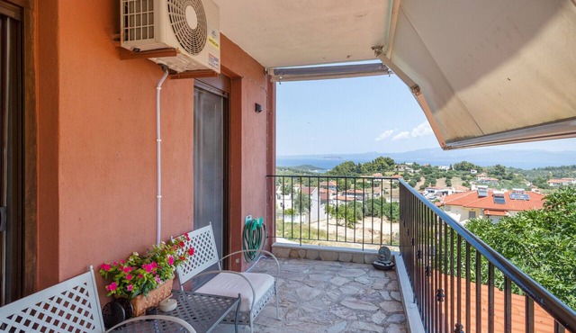 Halkidiki Sunhouse: Sea View, Wi-Fi, Air Conditioning, 2 Bedrooms, Private Parking