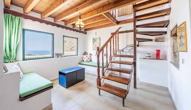 Holiday Home 'Priest's Traditional Mansion' with Sea View, Shared Terrace and Wi-Fi