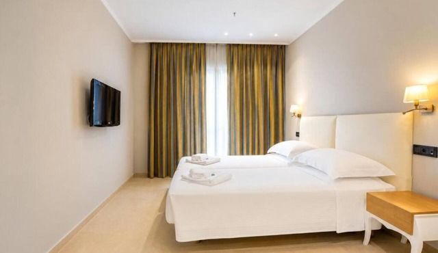 Hotel ILIANA