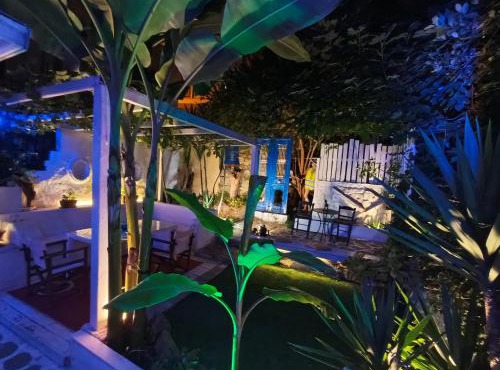 Isalos Trykonos Garden Thessaloniki - Central Oasis with free parking