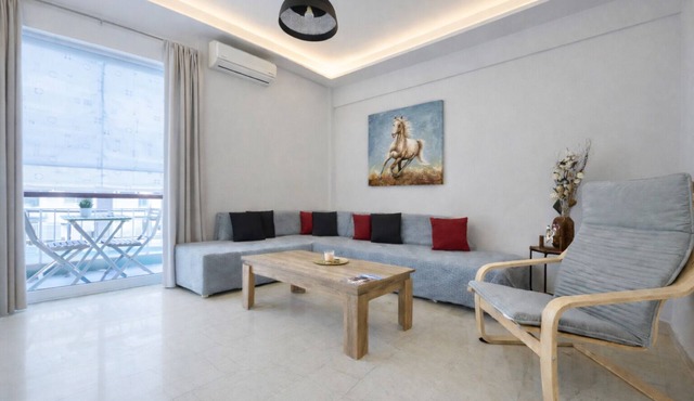 J&N Exclusive living by ΜΡS
