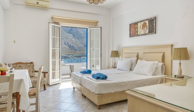 Katerina's Studio '2' with Sea View and Private Balcony
