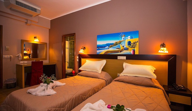Kyparissia Beach Hotel