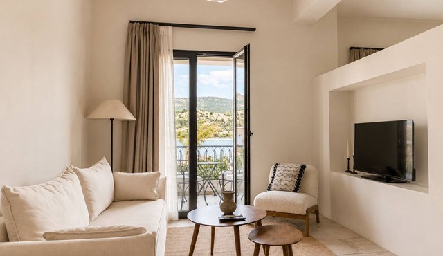 Lanu Sea View Studio