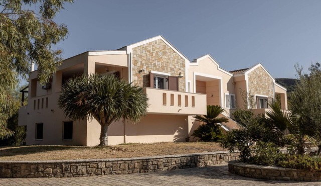 Leone Luxury Villa Georgia