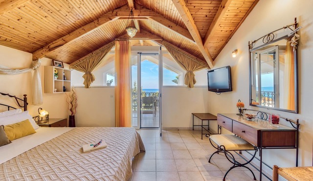 Lovely Sea-View Loft Up To 5 Adults