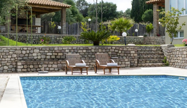 Luxury Villa 2 In The Peloponnese