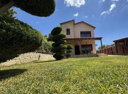 Luxury Villa konstantina!