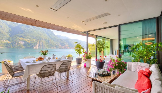 Maison Sur l'Eau - Lugano Villa with View Terrace, Paradiso (Lugano), Switzerland in Paradiso (Lugano)