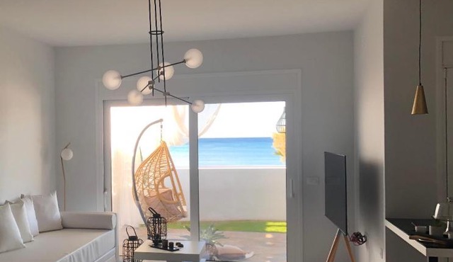Makrygialos Long Beach Villa 2,Thesia beachfront villa