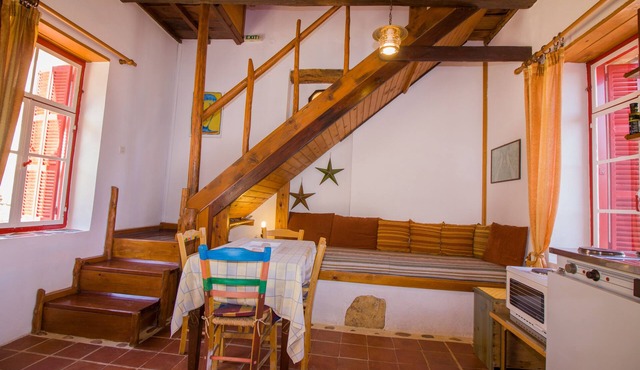 Malaxiana Houses