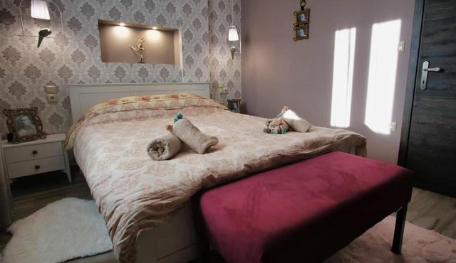Mama's Cozy Room 2