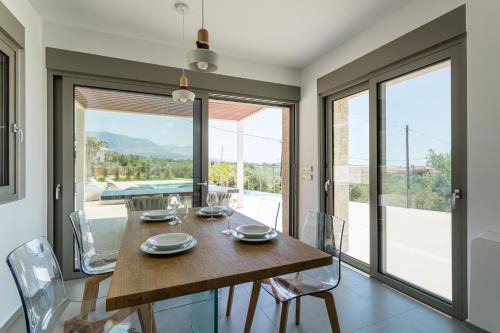 Manitennisvillas