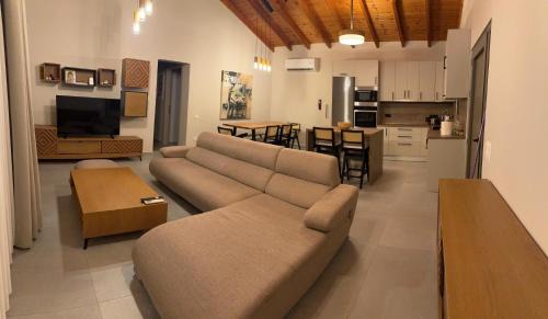 Matthew's house