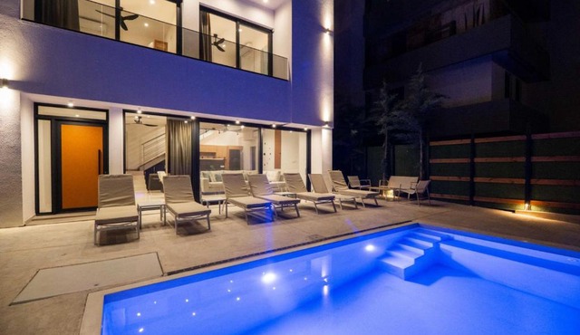 Metro Mare villa