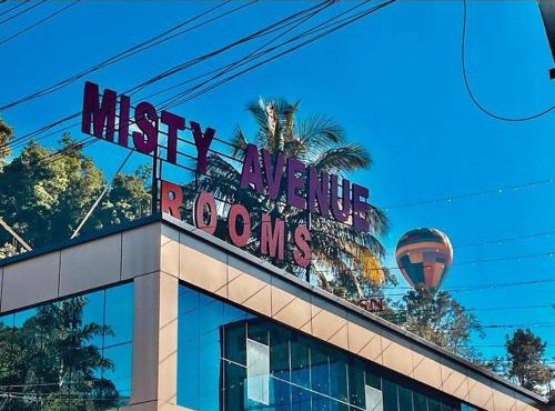 Misty Avenue Premium Rooms in Anachal