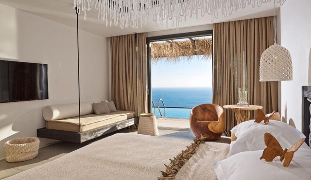 Myconian Utopia Relais & Chateaux