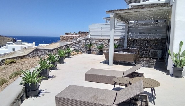Mykonos Niki's Beach House