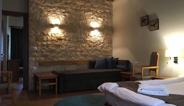 NAOUSSA MOUNTAIN RESORT