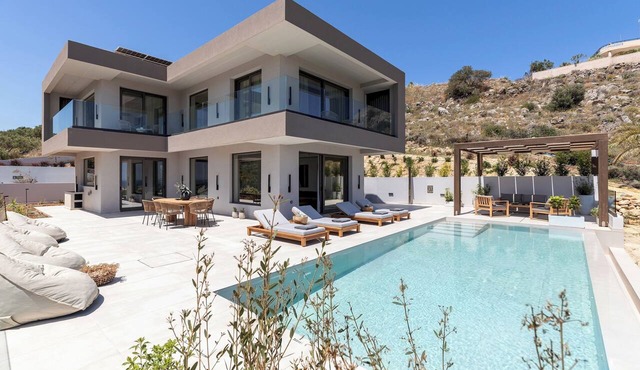 Olea Hill Villas - Luxury Villa Sienna, by Estia