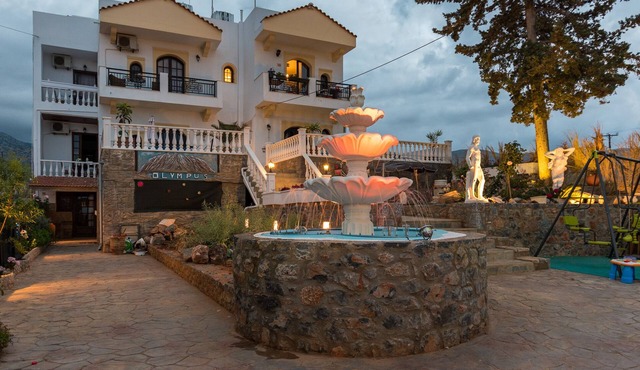 OLYMPUS STUDIOS MALIA CLOSE TO THE BEACH