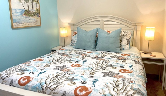 One Bedroom with a Private beach in Long Island