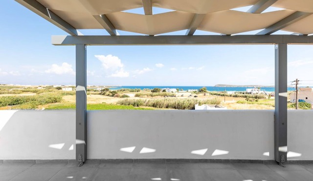 Paros Golden Beach flats Casa Costa Azor - 33m from beach, sleeps 6 (3BDR 2BA)