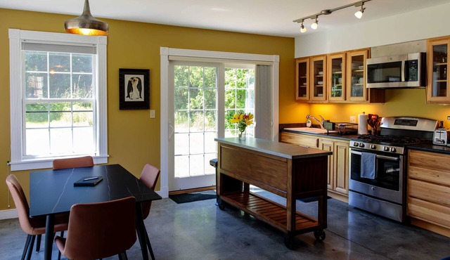 Private Modern Home w/Rooftop Deck, EV Charger in Burlington