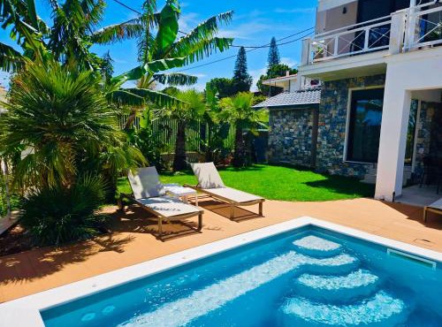 Rastoni Sea View Suite with shared pool