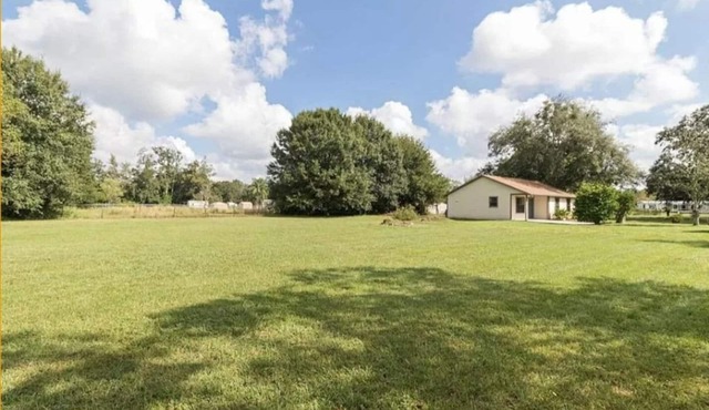 Riverview beatiful acre home Pet/RV/boat Friendly in Riverview