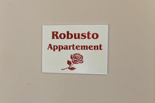 Robusto apartment