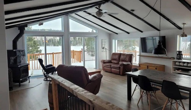 Rustic Chic Cottage in Saint-Charles-de-Bourget