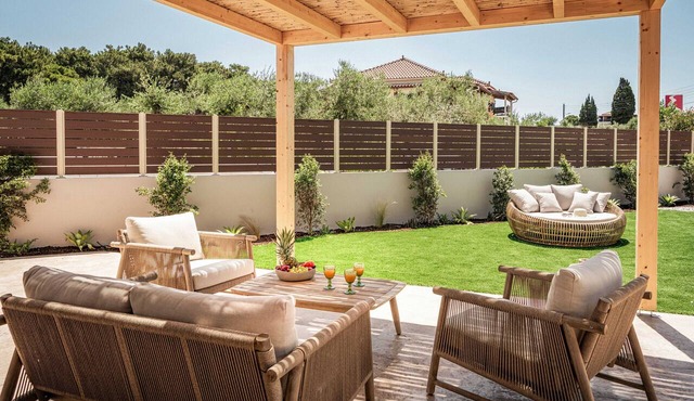 Salt Vibe Residence - Gaia 1 Bedroom, close to the sea