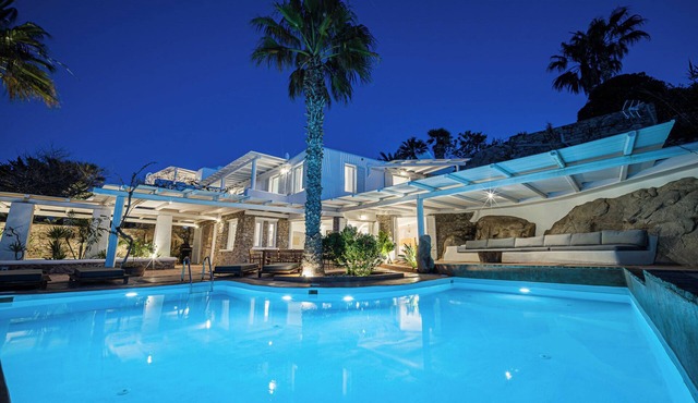 Sanarte villa 4, 4br w/private pool and sea view!