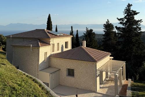 SeaForest Villa, Grand New! 2 km from Beach