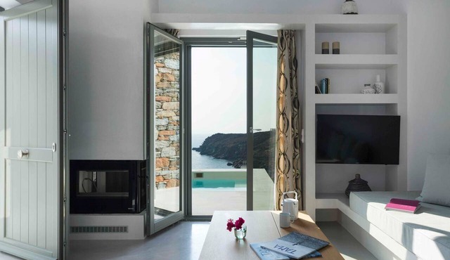 Selene Villa With Private Pool and Sea View 96m