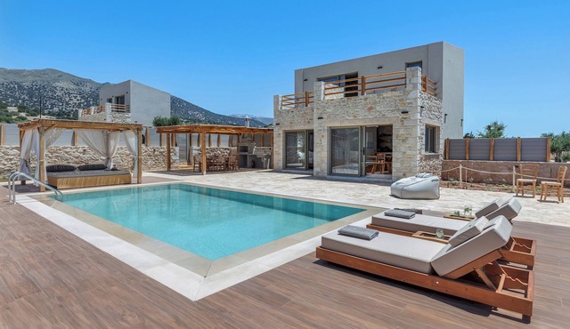 Serene Villas - Villa Erato, by Estia