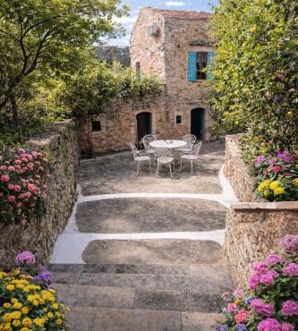 Stone house Gavaloxori village near Chania