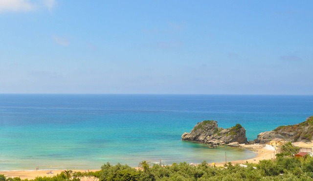 Studio Apartments with sea view and pool - Pelekas Beach Corfu