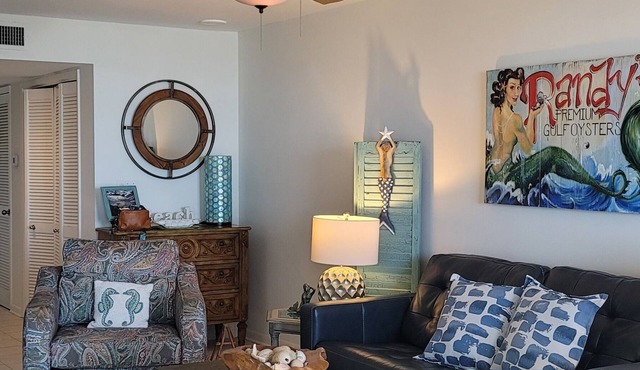 Stylish 1BR - Direct Beachfront - Renovated -Phoenix VII in Orange Beach