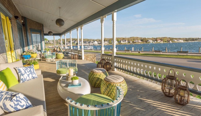 Summercamp in Oak Bluffs