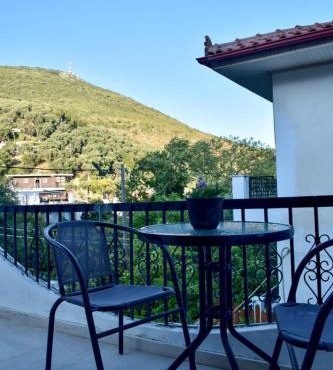 Tasos house