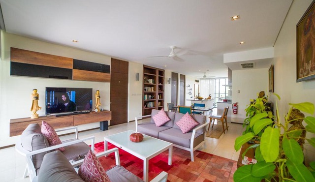 Tastefully Decorated 2 BR Penthouse in Surin Beach